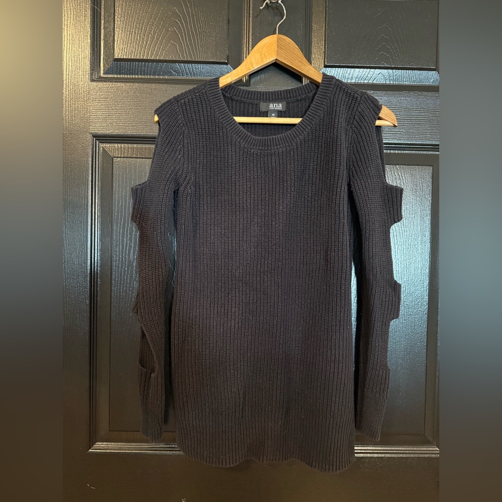 Anna Black Crew Neck Sweater